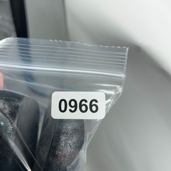 Taos Rascal Ballet Flats Women's 9.5 Black Metallic Leather Slip On Casual - Picture 12 of 12